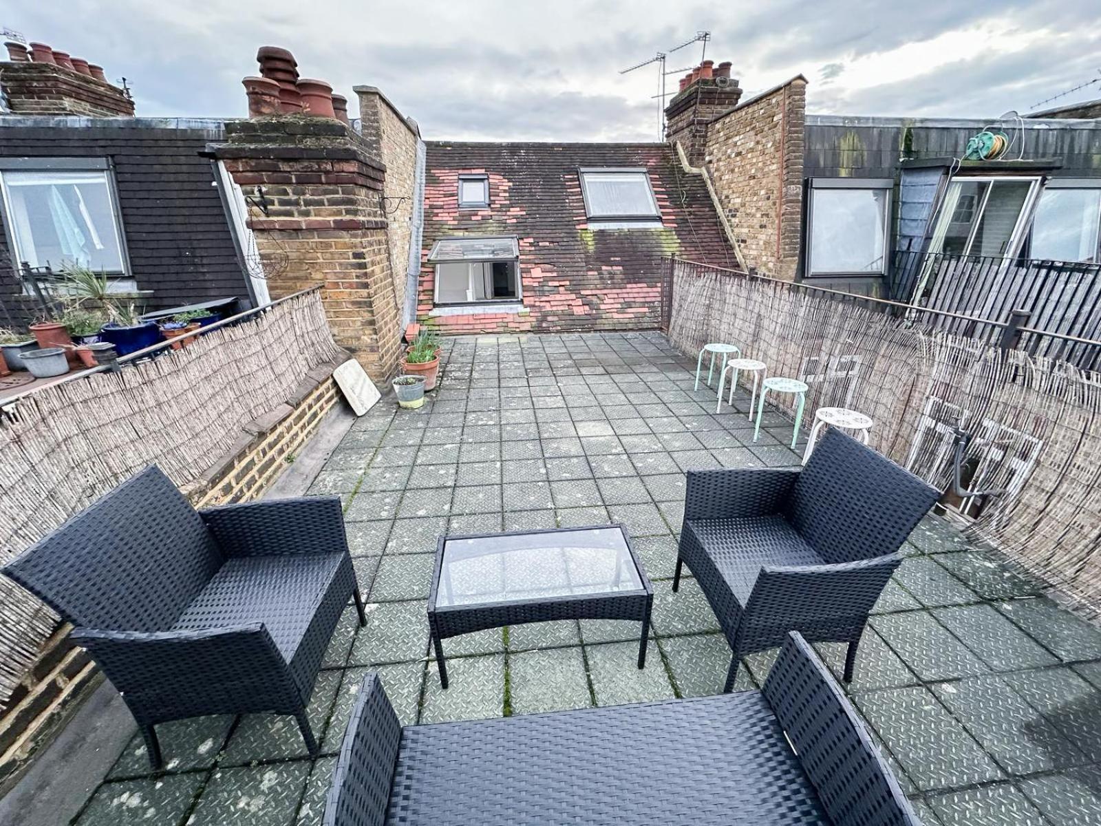 Lovely 3 Bedroom Maisonette With Private Roof Terrace In Hammersmith Λονδίνο Εξωτερικό φωτογραφία