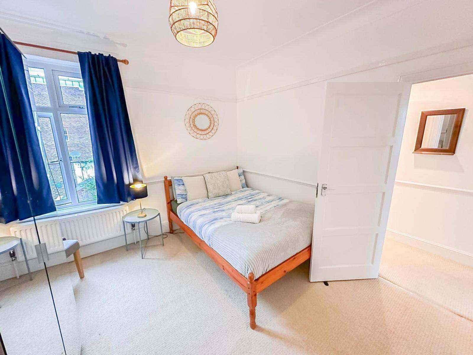 Lovely 3 Bedroom Maisonette With Private Roof Terrace In Hammersmith Λονδίνο Εξωτερικό φωτογραφία